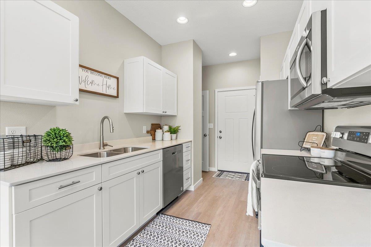 4314 Spruce Creek Drive